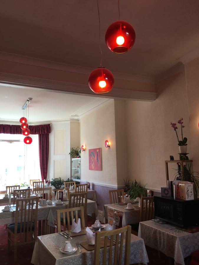 Adelphi Guest House Douglas Ngoại thất bức ảnh